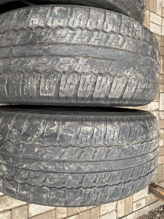 Продам срочно шины б/у не дорого