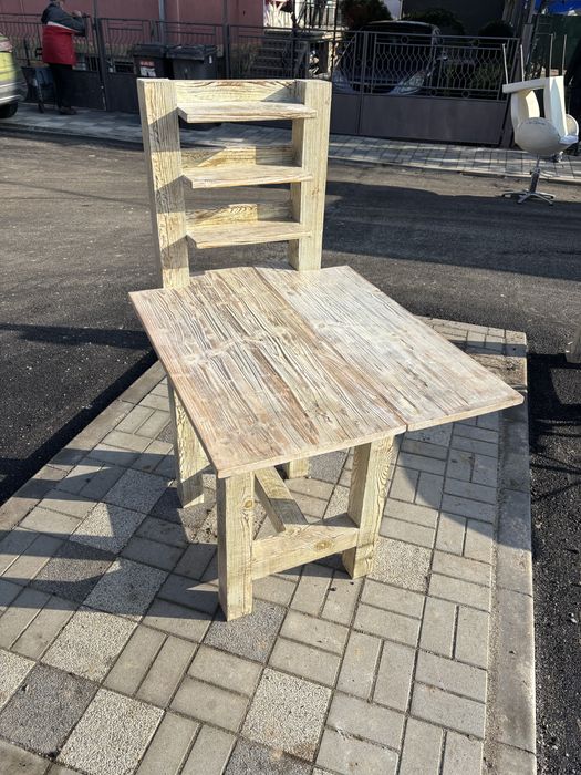 Маса за маникюр!