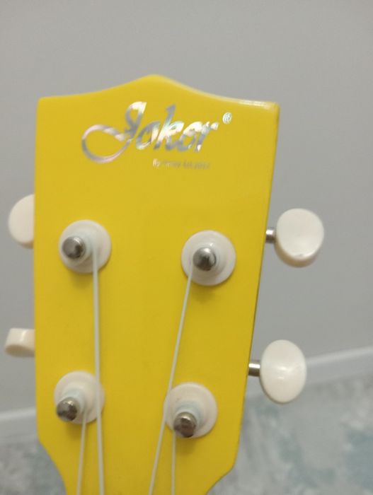 Продам укулеле joker