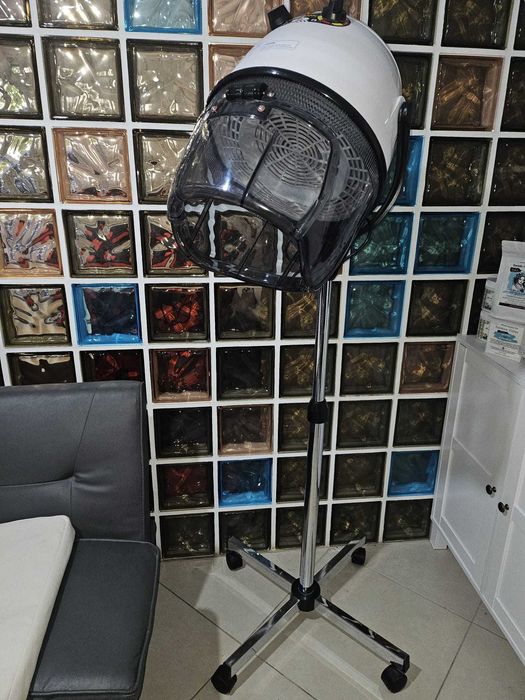 aparatura coafor scaun, casca si scafa