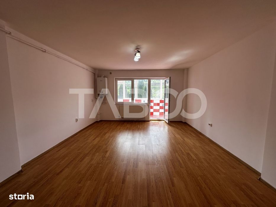Exclusivitate - Garsoniera de vanzare la etajul 2 in Sibiu 40 mpu — fotografia 3