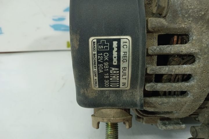 Alternator 9B118300 1.8 benzina TB Kia Carens 2  [din 2002 pana  2006] seria