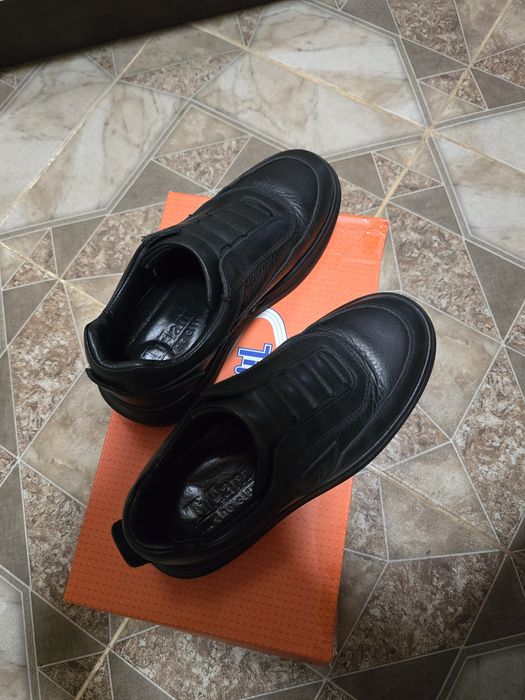 Туфли мальчиковые 33 рр