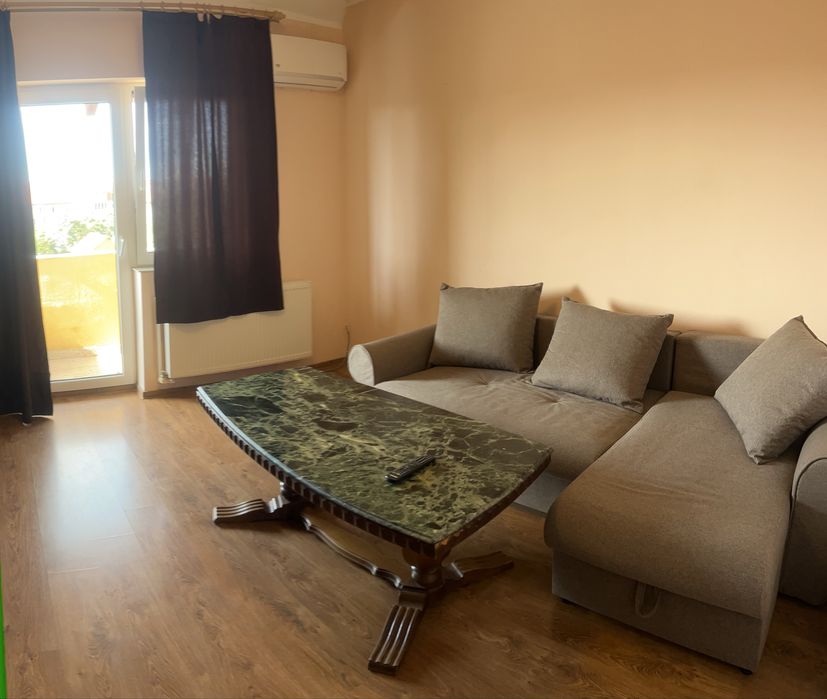 Inchiriez apartament cu doua vamere zona Steaua !