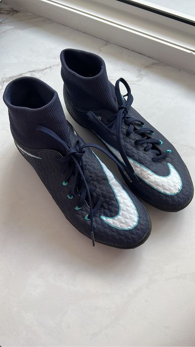 Продам бутсы Nike