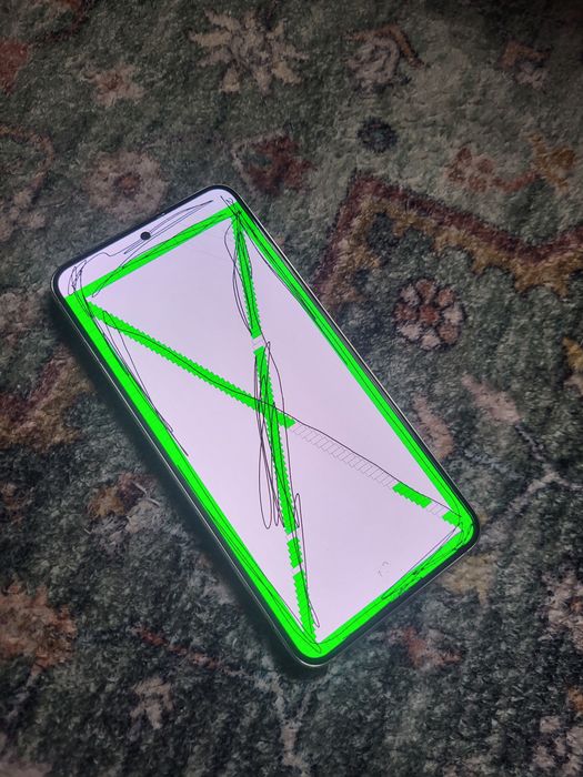 Samsung s22 в хорошем состоянии