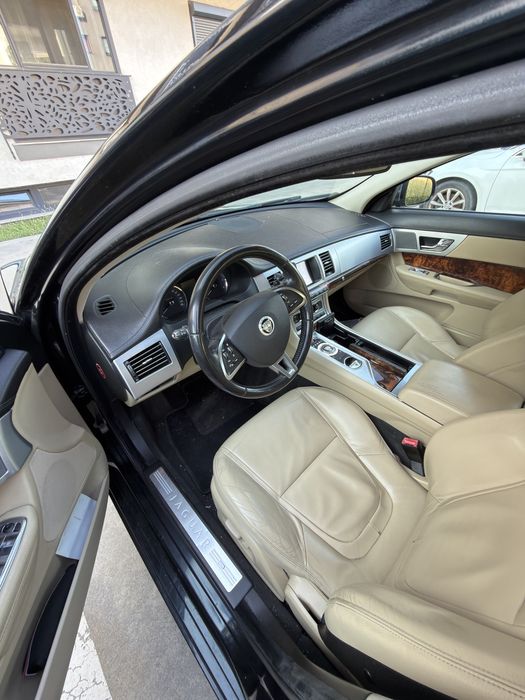 Jaguar XF 2.2 disel