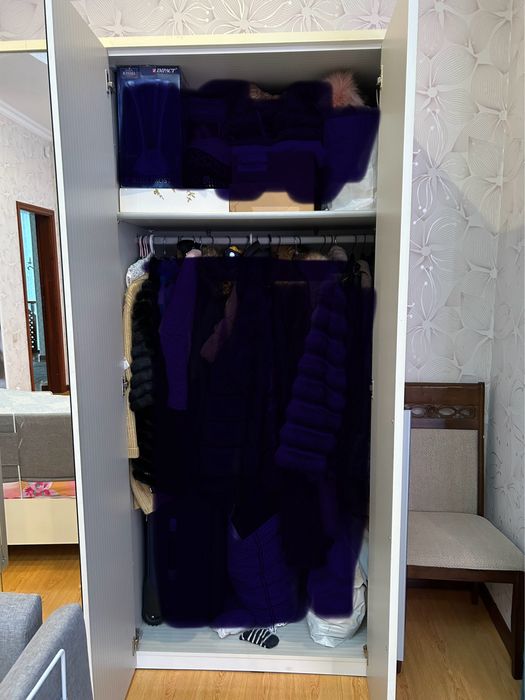 Продаю спальный гарнитур