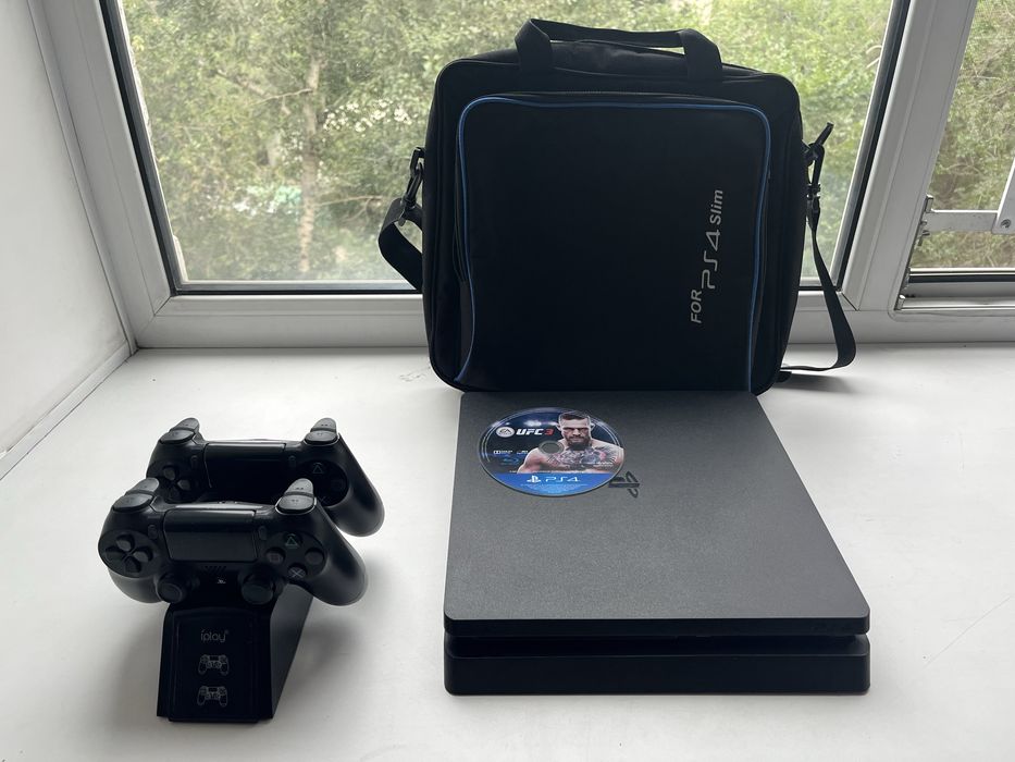 Продам ps 4 slim 1 TB