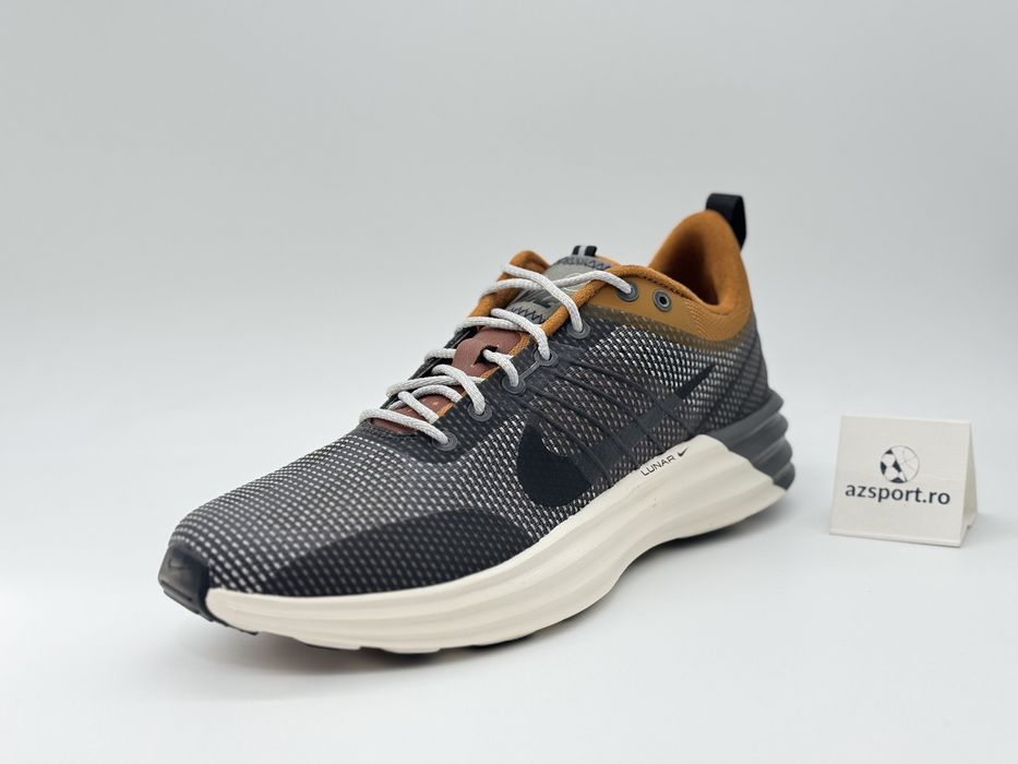 Nike Lunar Roam SE Noi Originali (42,5)