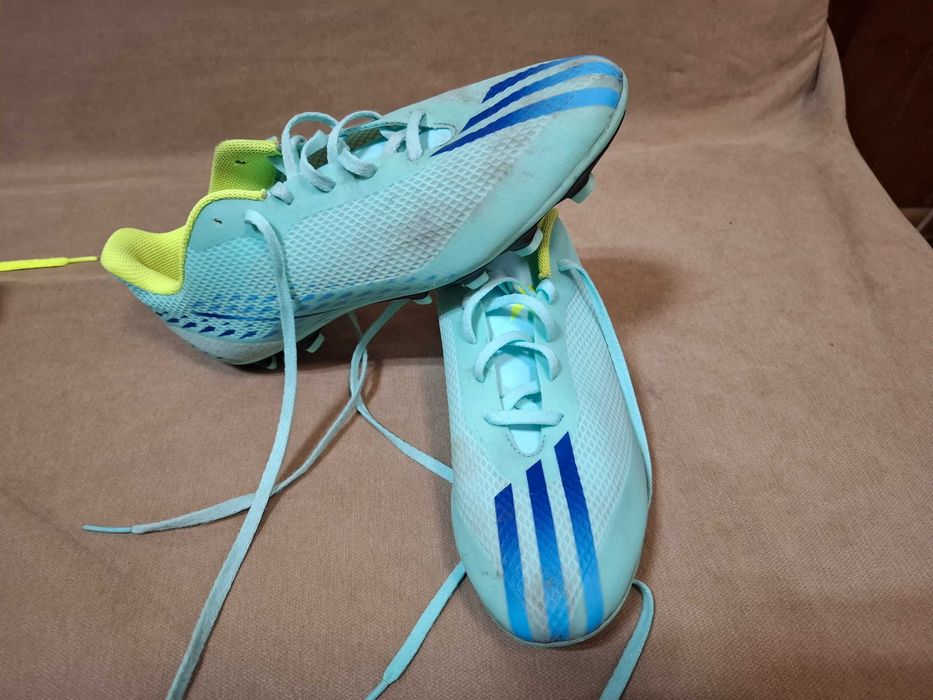 Футболни бутонки 44,1/2