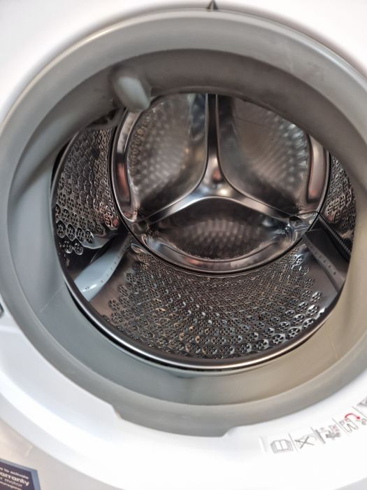 Пералня Electrolux 10 кг А+++ Wi Fi