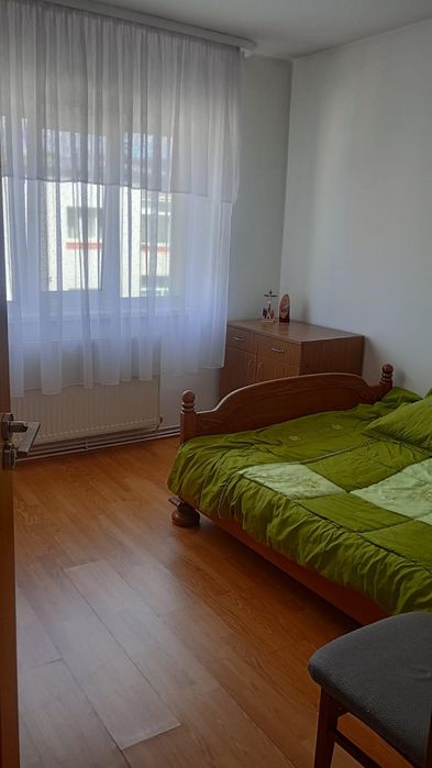 Închiriere apartament