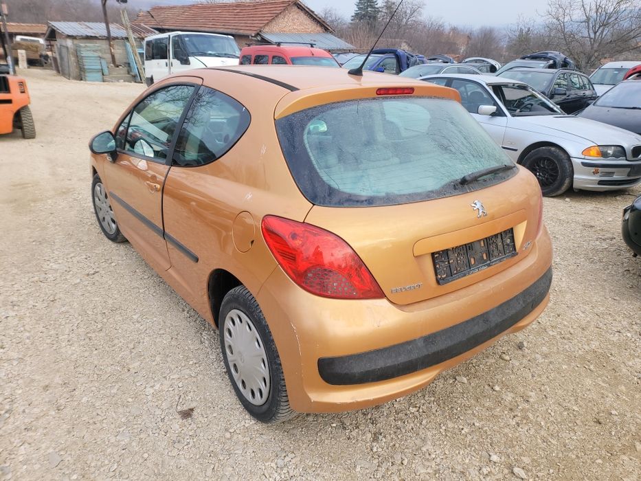 Пежо 207 1.4 на части/pejo 207 1.4 na chasti