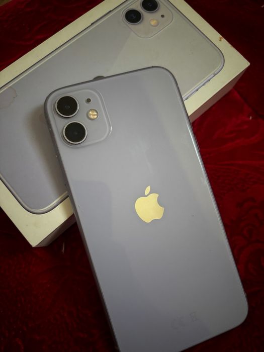 iphone 11.128GB,емкость 71