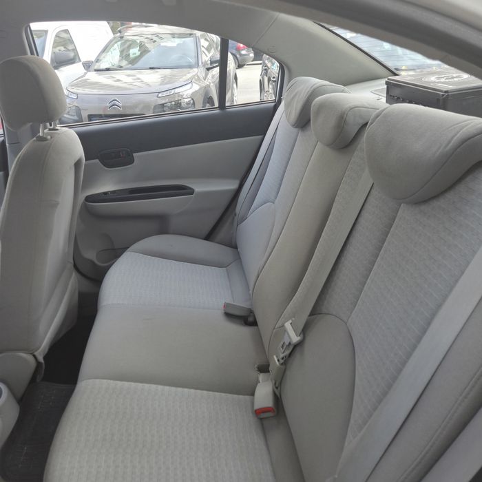HYUNDAI Accent 2009 — imagine 14