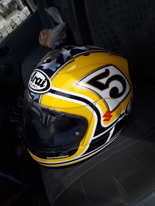 каска Арай Arai drudi