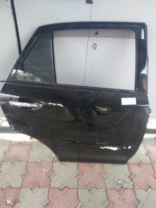 Дверь Toyota Harrier 2007