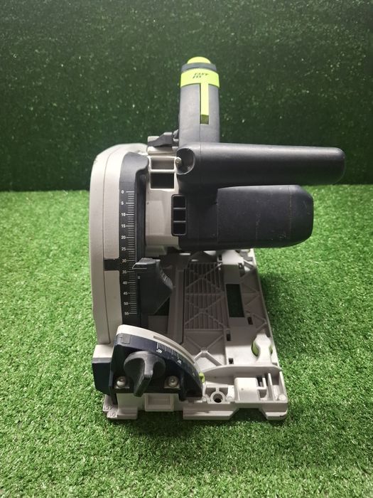 Циркуляр на Festool TS 55 EBQ с регулаж на оборотите
