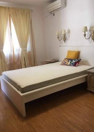 Дава се под наем Двустаен апартамент в Бургас, Лазур - 80 кв.м за 610.98 € - Снимка #2