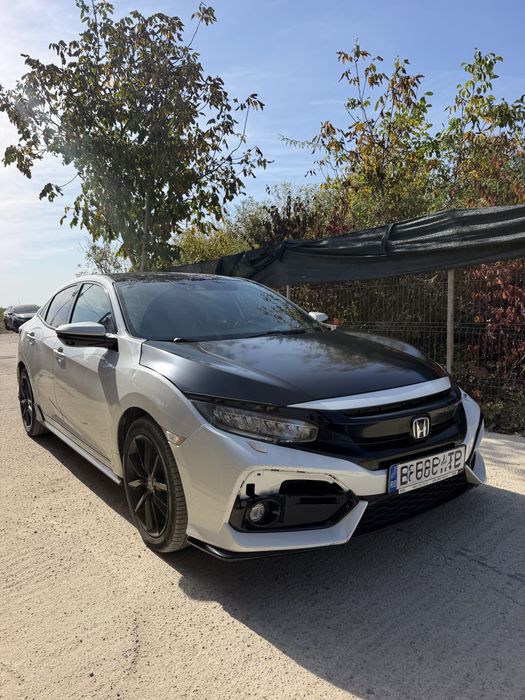 Honda Civic 2020 1.5 BENZINA PANORAMIC 130.000 KM usor avariat / avariate / lovit / lovite