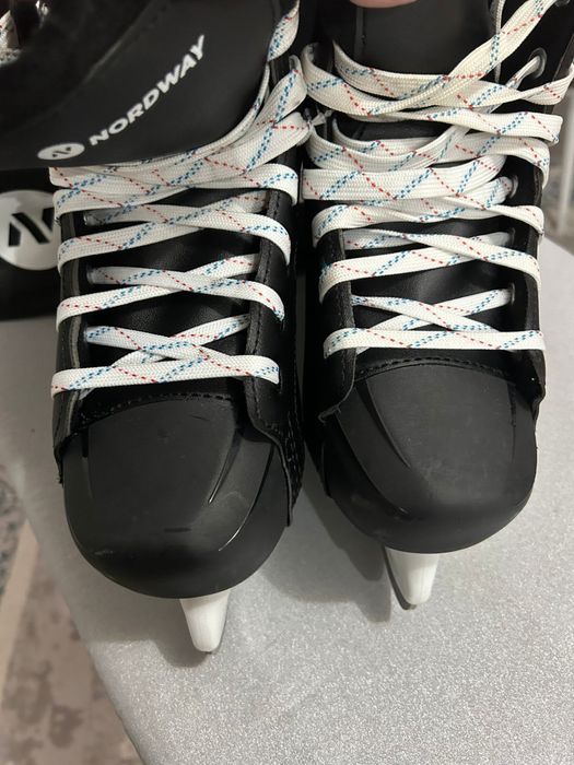 Продаю коньки 36размер