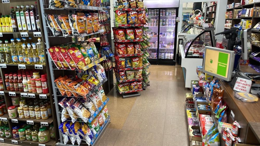 Продава се Магазин в Пловдив, Кючук Париж - 60 кв.м за 468 €/кв.м - Снимка #1