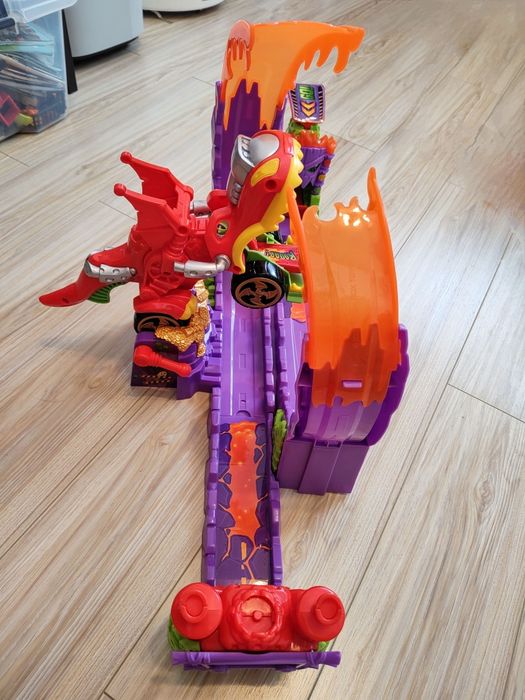 Set T-racers Cursa Dragonului