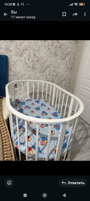 Продаются 2 кровати  и манеж.