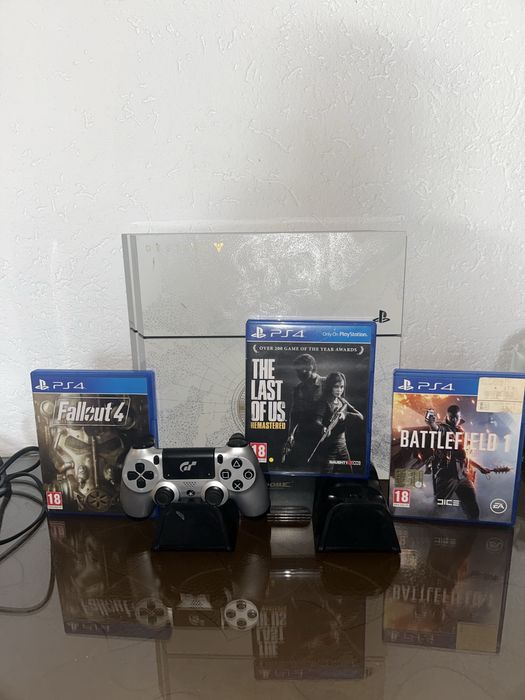 Ps4 de vanzare stare foarte buna !