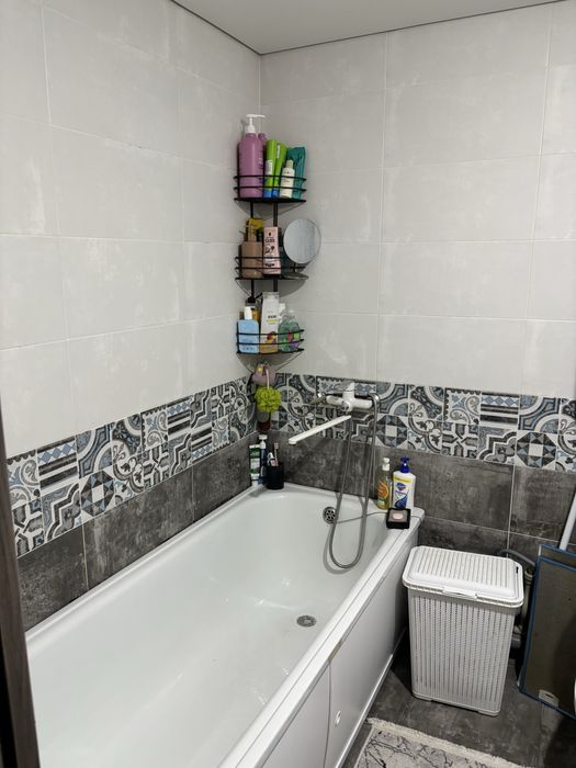 Продам 1 ком. Кв 6 мкр