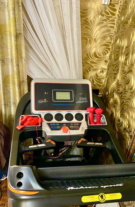 Беговая дорожка новая