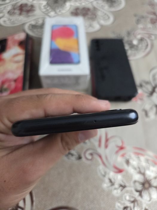 Samsung Galaxy M13 Black (6/128GB) – Ideal holatda!