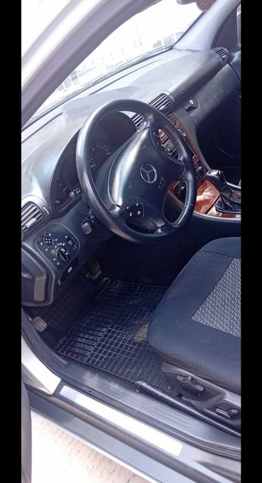 Mercedes C200 kompressor (elegance)