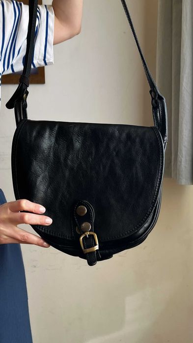 VERA дамска чанта от естествена кожа - 50€