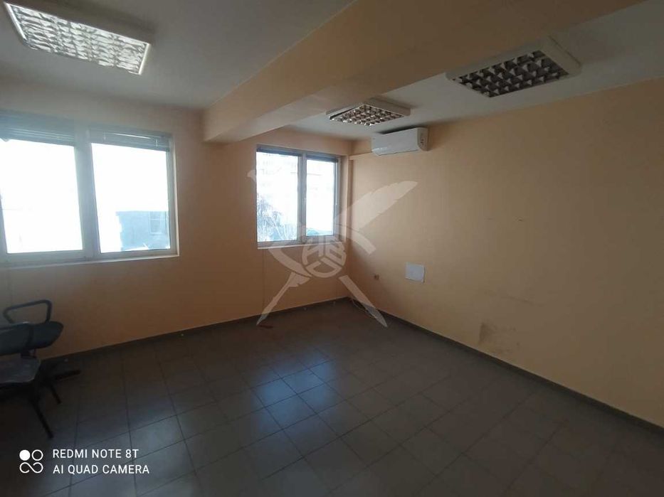 Продава се Склад в Пловдив, Тракия - 1319 кв.м за 1100 €/кв.м - Снимка #4
