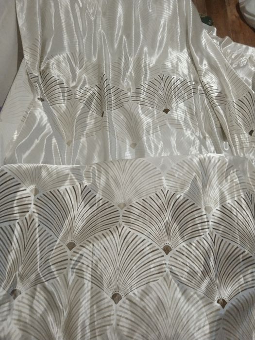 Продам шторы теневые