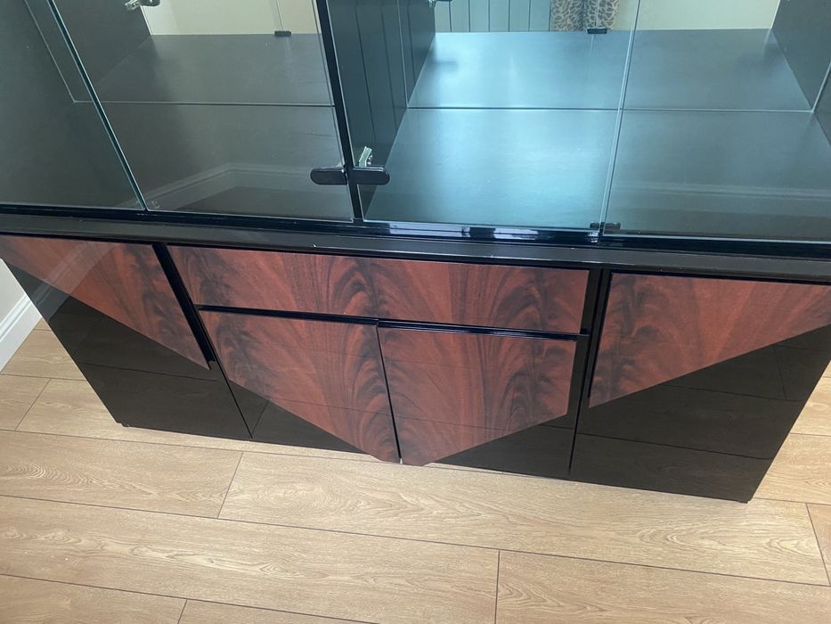 Горка (сервант)