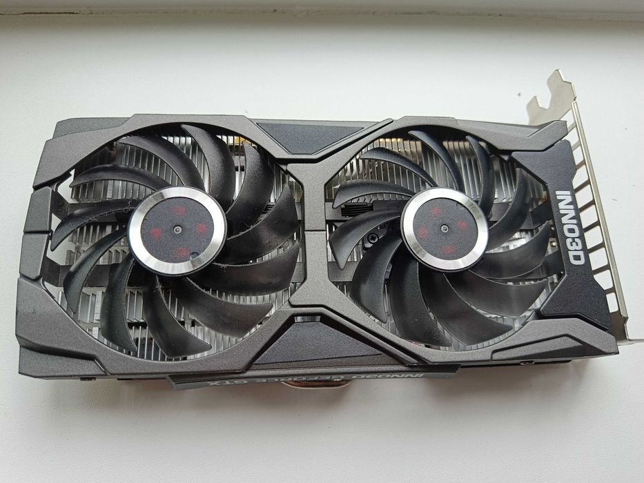 Продам б/у видеокарту gtx 1660 super