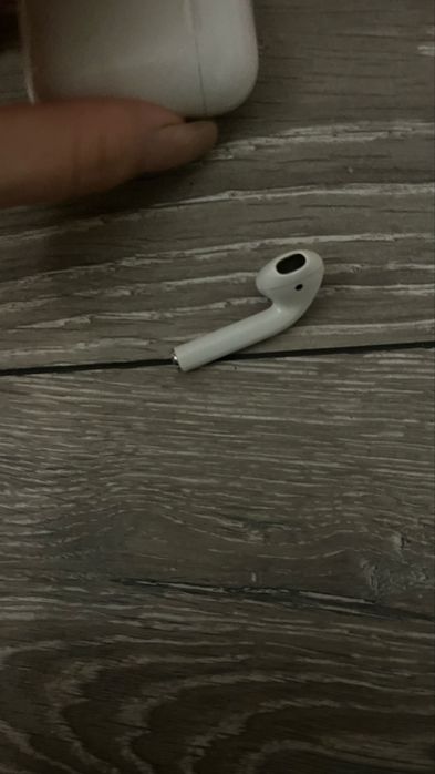 Airpods наушники
