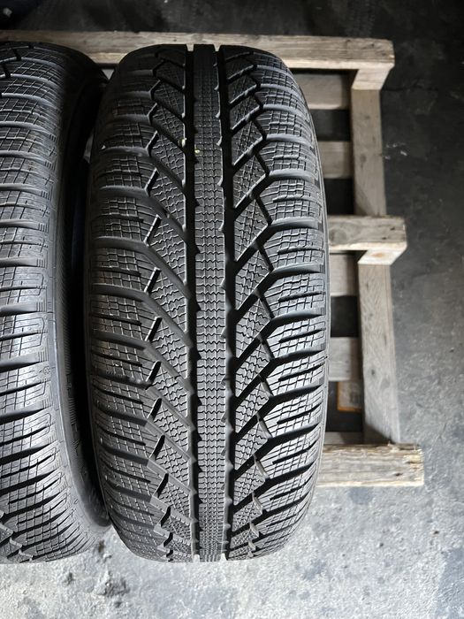 2 anvelope de iarna 205/60/16 Semperit 8 mm!