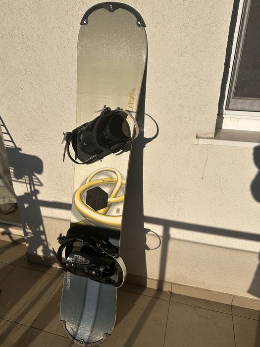 snowboard Burton Cruzer 151 cm cu legături Head