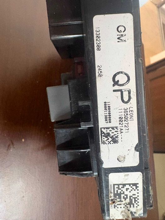 Panou Sigurante Opel Astra J 2009 - 2015 13302300