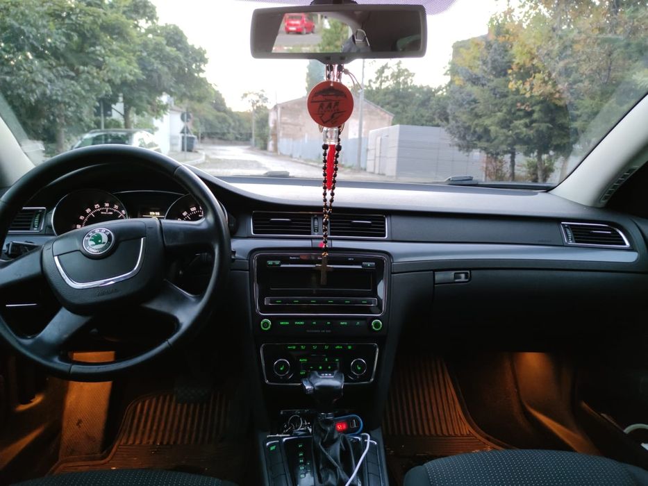 Vand Skoda Superb 2 2.0 tdi CBBB