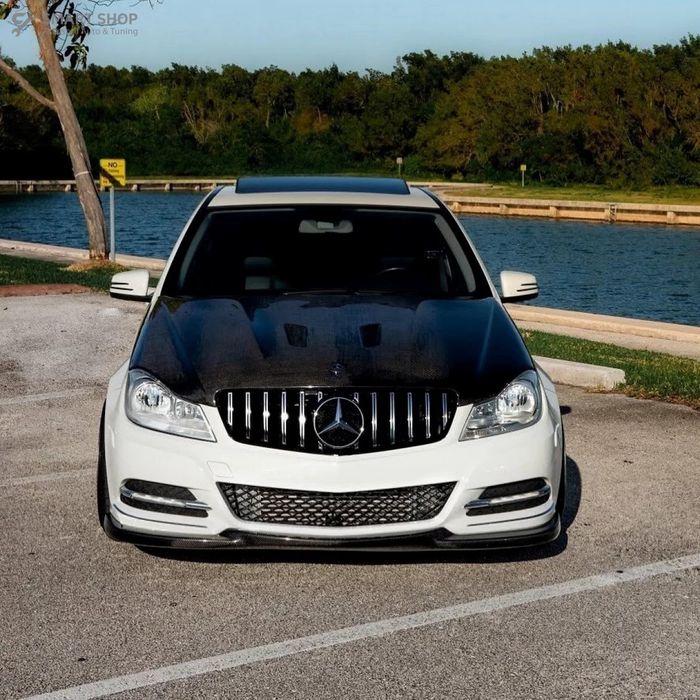 Grila Centrala Mercedes C-Class W204 S204 Limousine Station Wagon (200