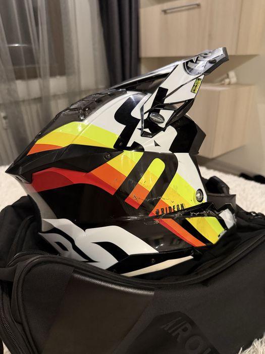 Airoh Aviator 3 зармер М