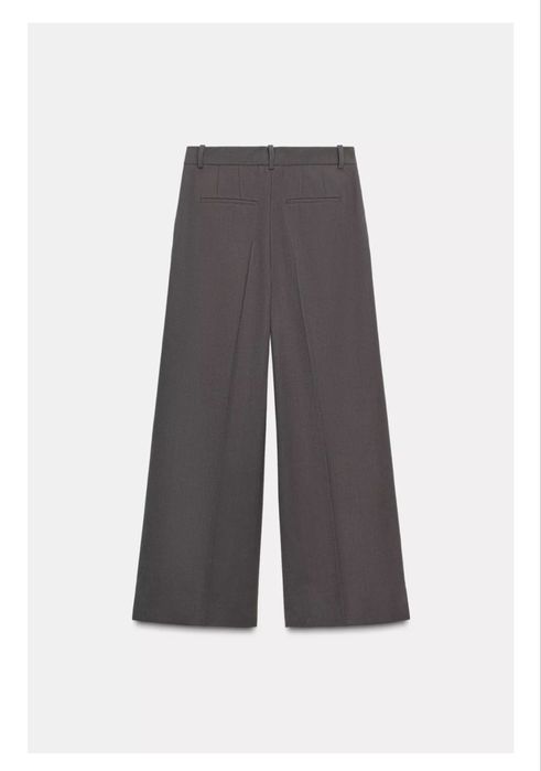 Панталон Zara.