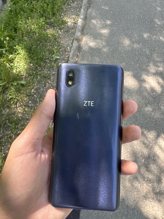 продам телефон ZTE