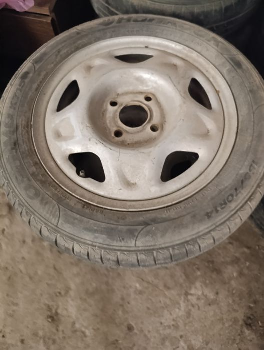 Spark diska sotiladi