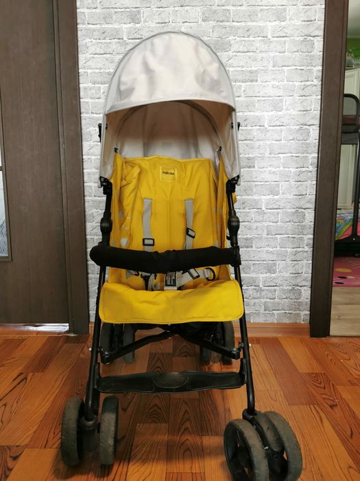 Продам коляску фирменную